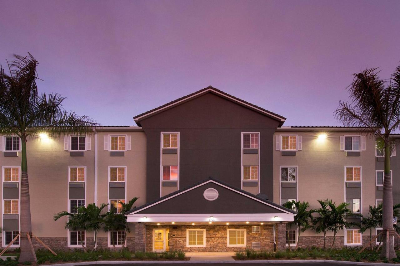 Extended Stay America Select Suites - Fort Lauderdale - Airport - West Davie Extérieur photo